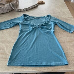 Susan Monaco Baby Doll Top Size Small Blue Form Fitting with Stretch Romantic